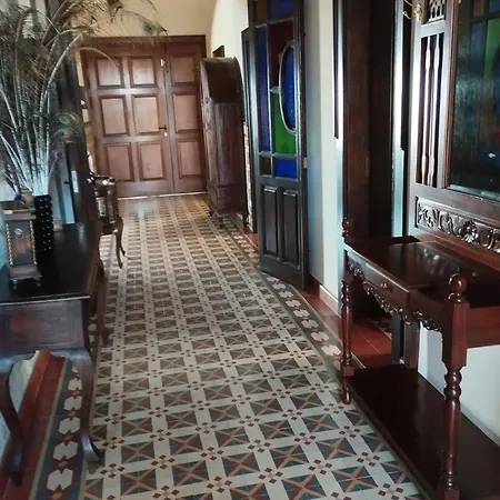 Luxury Colonial Country