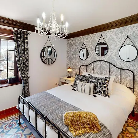 Вилла Luxury Colonial Country *